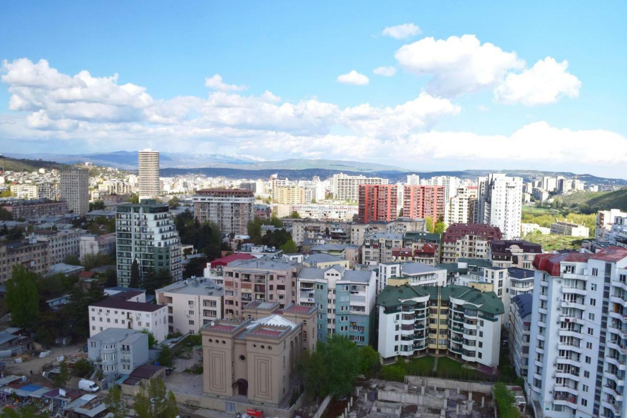 Tbilisi Tower 3 Apartment Bagian luar foto