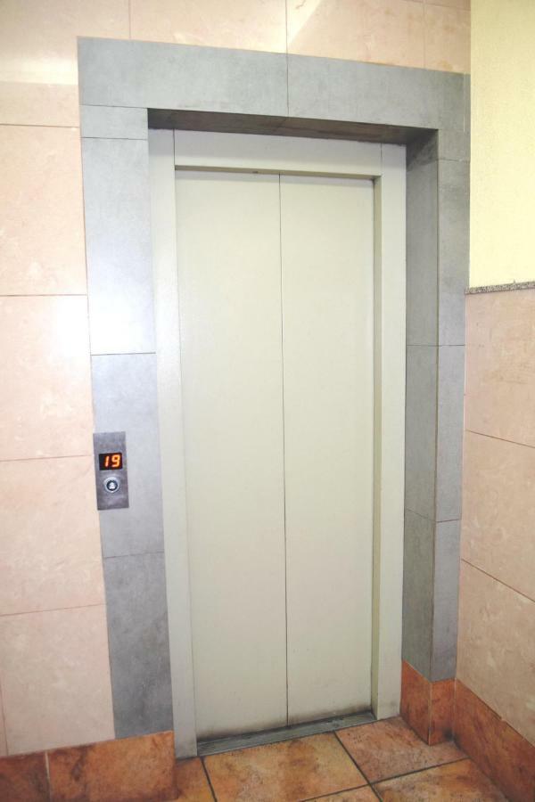 Tbilisi Tower 3 Apartment Bagian luar foto